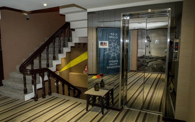 Khan Hotel