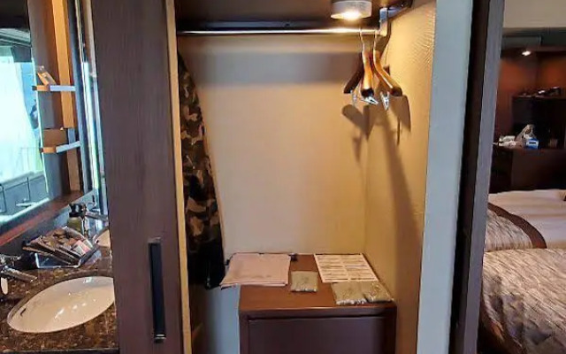 The Lake Suite Ko No Sumika