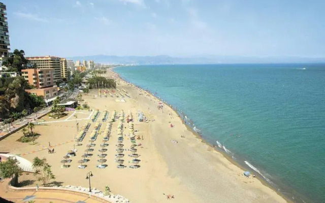 Apartment in Torremolinos - 104596