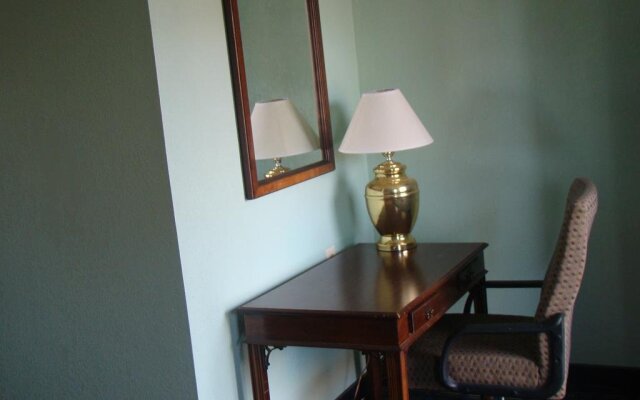 Budget Inn Mount Airy