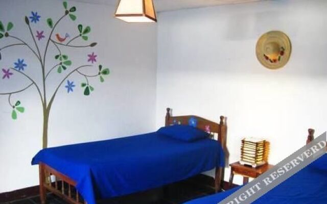 Hostal MALINCHE LEON