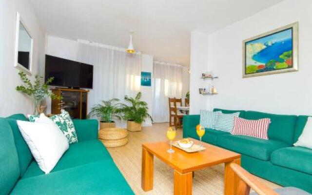 Apartment Maya