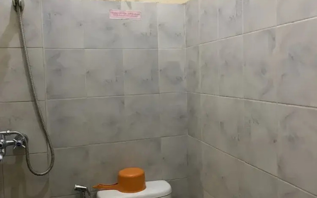 OYO 94581 Surya Residence Medan