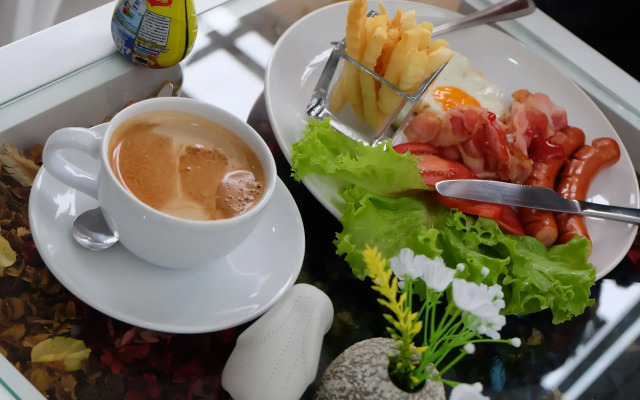 Noble Baan Pastel