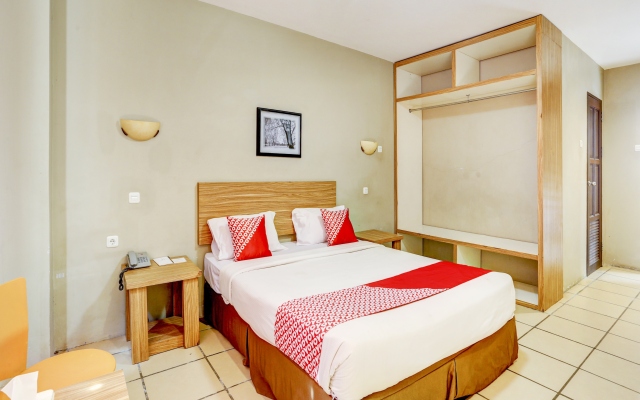 OYO 90027 Ulin Guesthouse