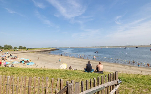 Holiday Home Sint-annaland Near Zeeland Beach