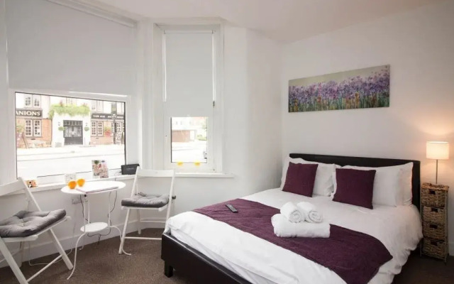 Beddoe Apartments
