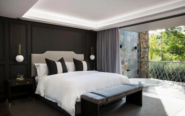 Seven Villa Hotel and Spa