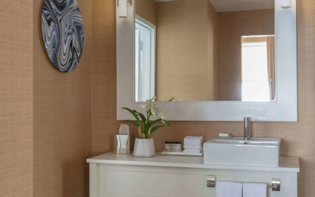 Berkeley Oceanfront Hotel