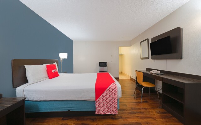 OYO Hotel St. Helens, OR