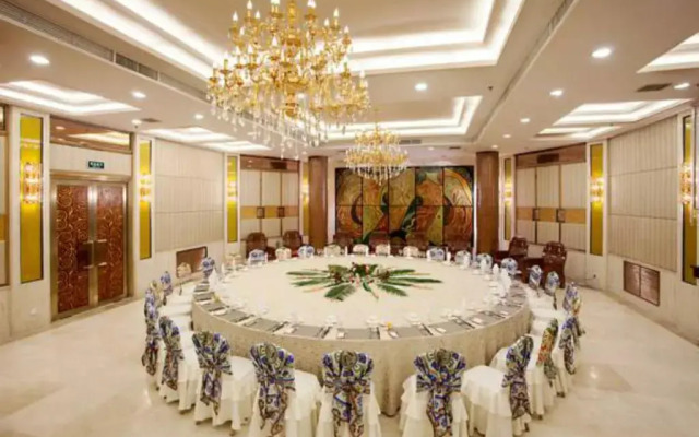 Dun Huang Binguan