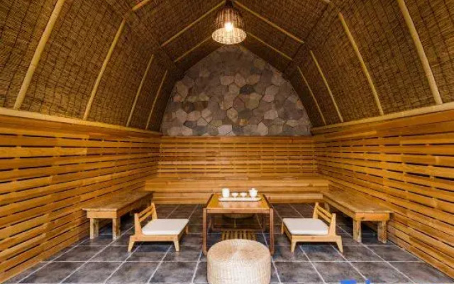 West Time Hot Spring Hostel