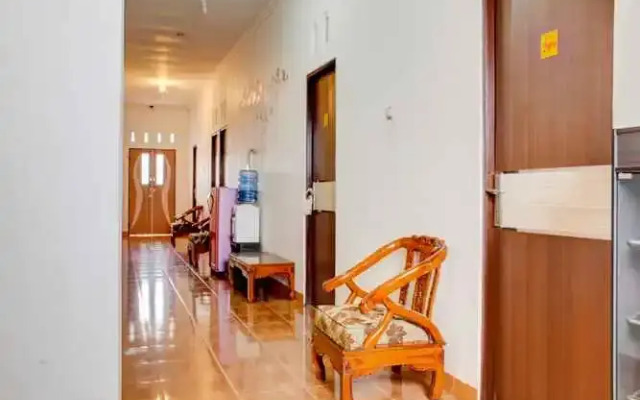 OYO 3855 Homestay Semata Wayang Syariah