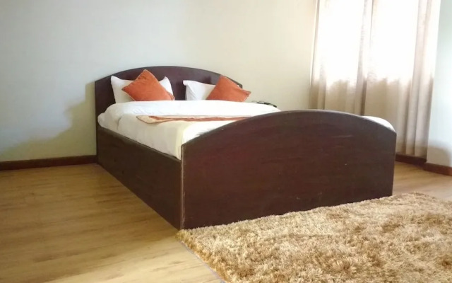 Yellow Durbar Apartment and Lounge