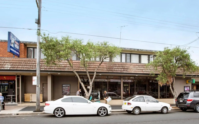 Greenacre Hotel