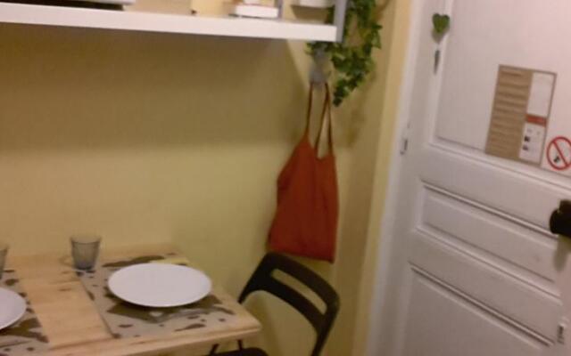 Studio in Paris