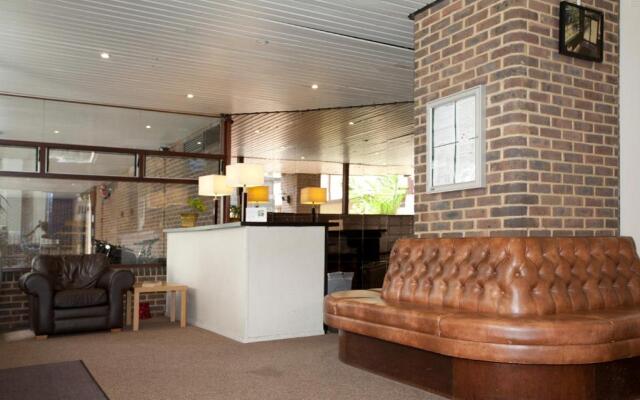 Tower Bridge Apartment