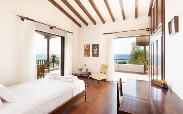 Malt Beachfront Villa Mola Kalyva
