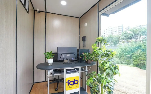 Fabhotel Sree Laveeza