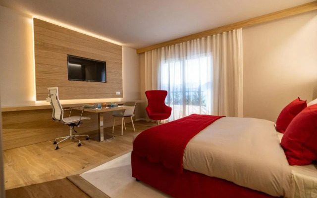 Los Lorentes Apartments