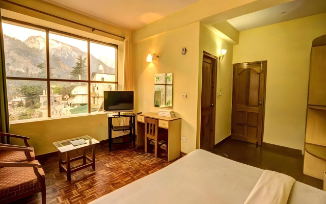 Hotel Kalinga Grand – Guest Rooms – Manali