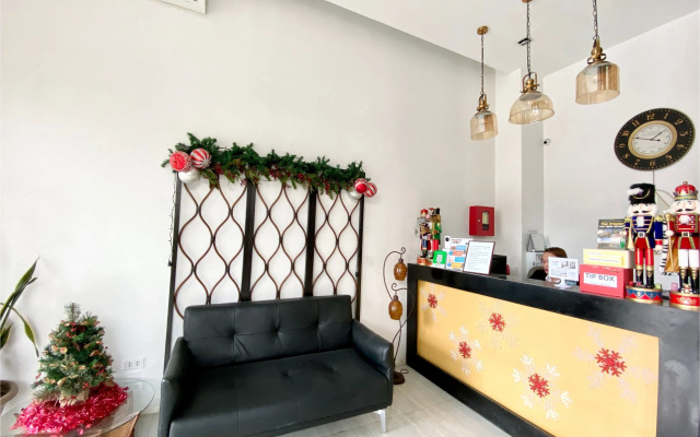 OYO 485 The Rooms By Alinace