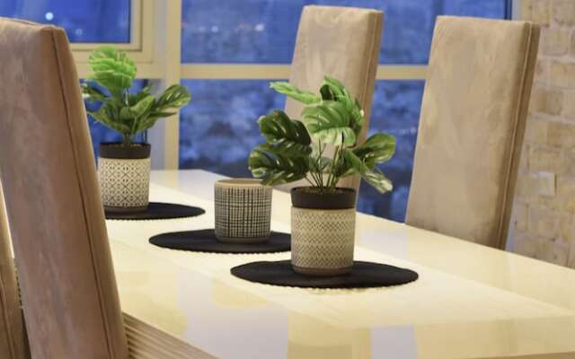 Tower Sea View Luxury 32 Floor Apartment