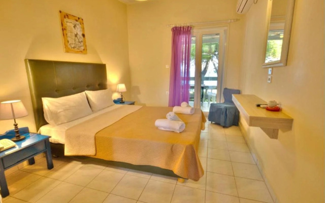 Venus Beach Bungalows Hotel