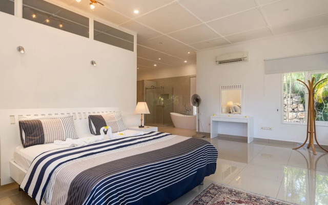 Luxurious 2-bed Villa in Bel Ombre Mahe Seychelles