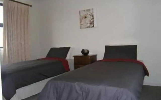 Insaa Serviced Apartments Dandenong