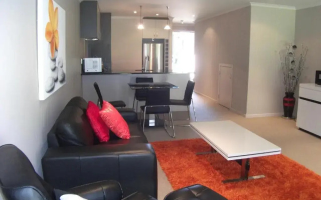 Pauanui Lakes - Pauanui Holiday Home