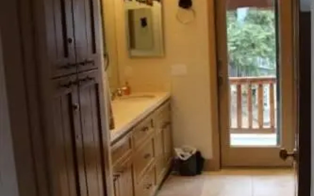 Alpine Treehouse by Village Reservations