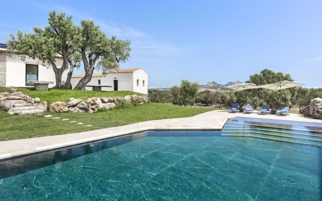 Uddastri Retreat