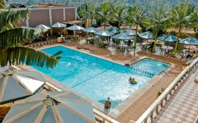 Panesis Hotel