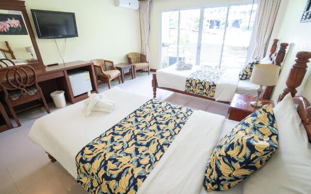 Pranang Flora House