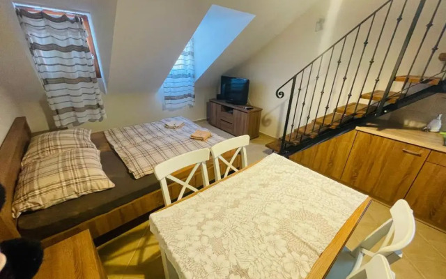 Aranyeső Apartman