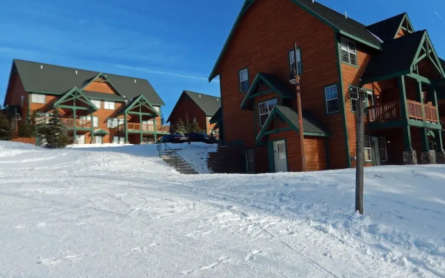 1br: Camp 4 # 18