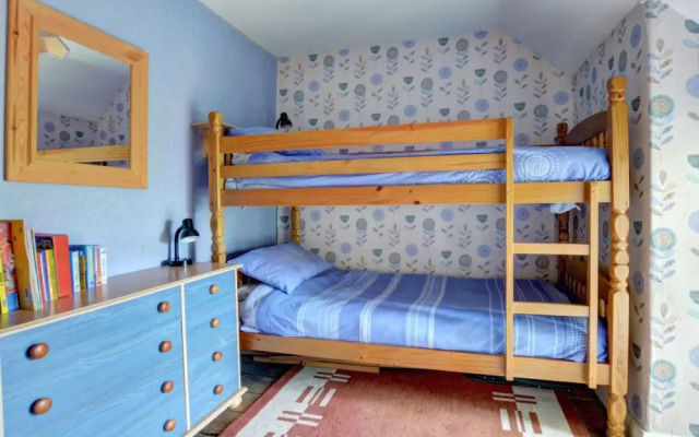 Fron Y Fron in Y Fron