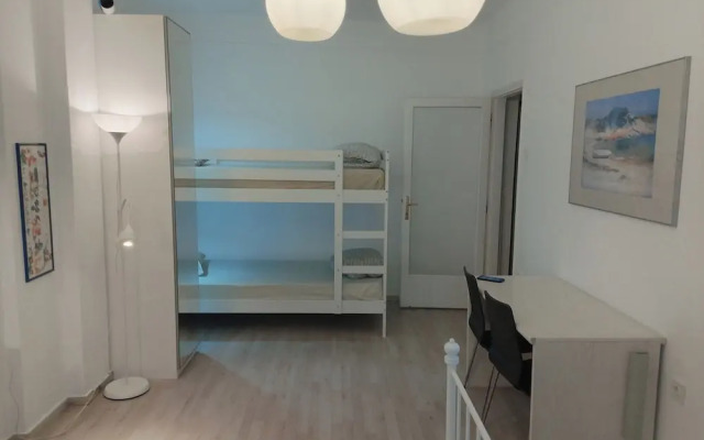 Old Town Family Apartment T8