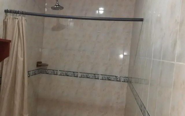 Hotel Los Troncos