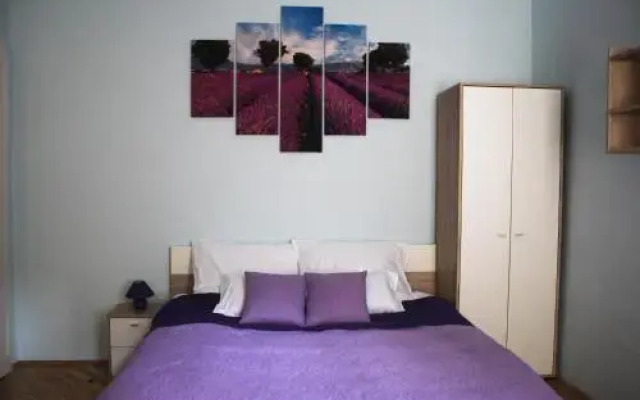 Little Hungary Apartment