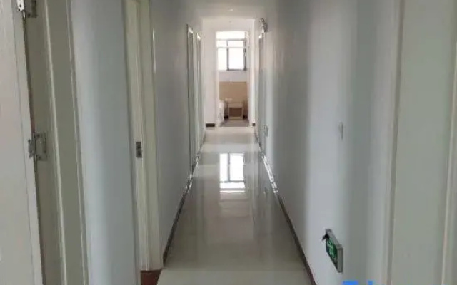 Mengyin Xinda Inn