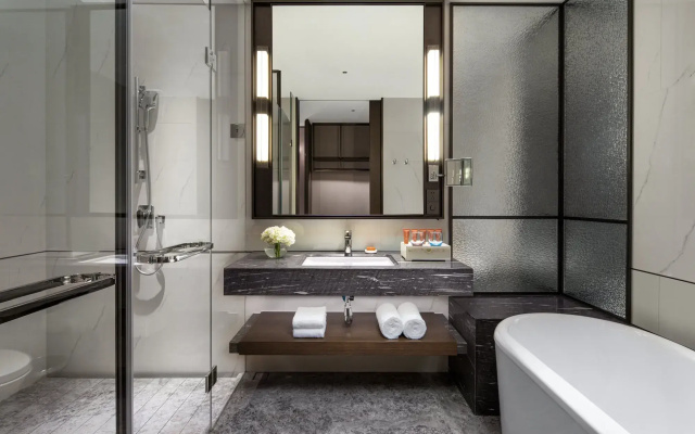 Crowne Plaza Shanghai Hongqiao by IHG