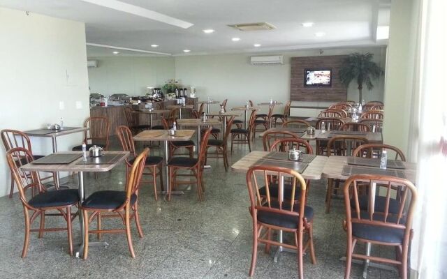 Flat Beira Mar Fortaleza 2Q