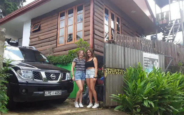 20/20 wood cabana