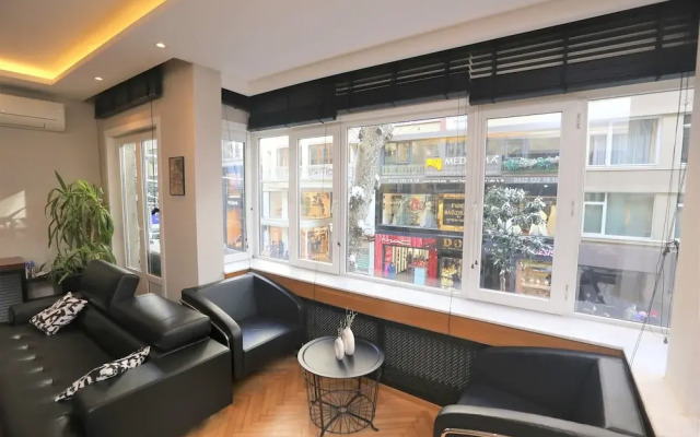 Luxury 4+1 Apt @ Nisantasi