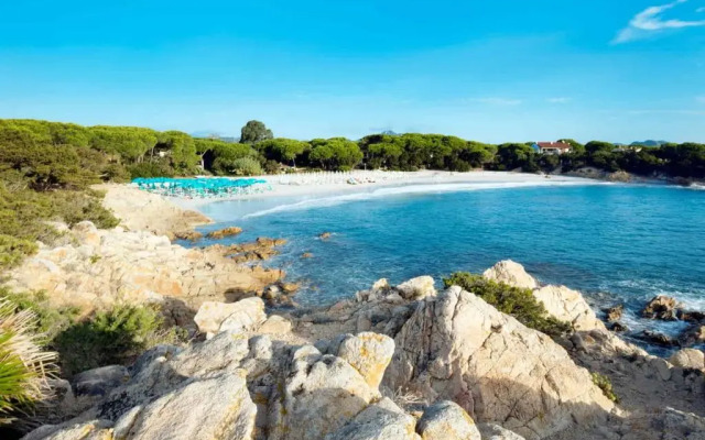 Cala Viola Residence con piscina