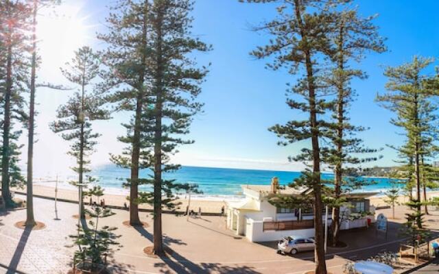 Manly Stay LUX Apartments