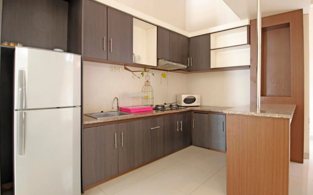 RedDoorz near Hartono Mall 3