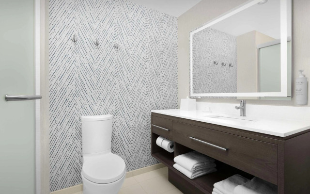 Home2 Suites By Hilton Falls Church